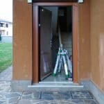 montaggio-porta-ingresso