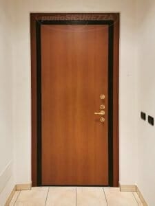 Porta Blindata color noce tanganika