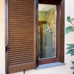 finestra-bagno-persiana-alluminio