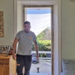 posatore-al-lavoro