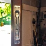 dettaglio-chiusura-cerniera-portone