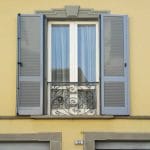 finestra-con-persiana-alluminio