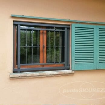 grata-finestrella-persiana-scorrevole