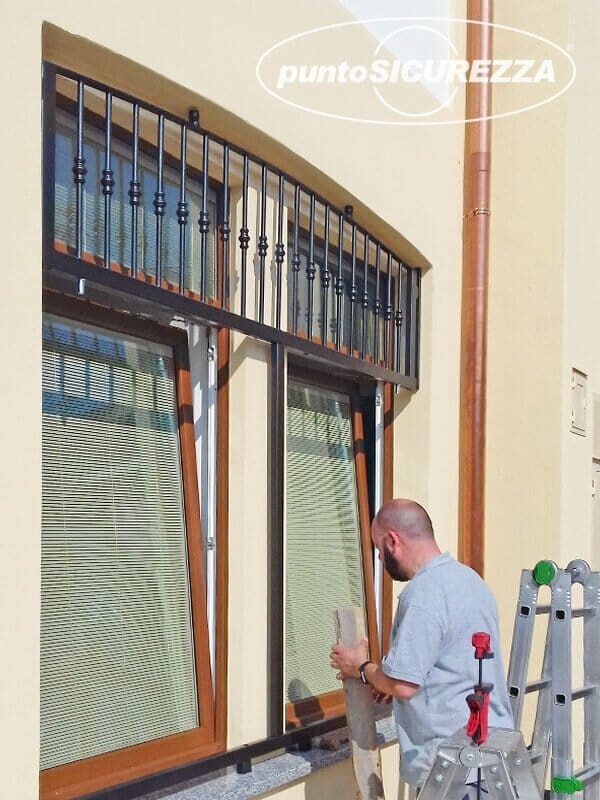 installazione-inferriate-bulgarograsso-co