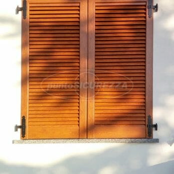 installazione-persiana-lamelle-fisse