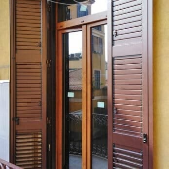 persiana-in-alluminio-aperta